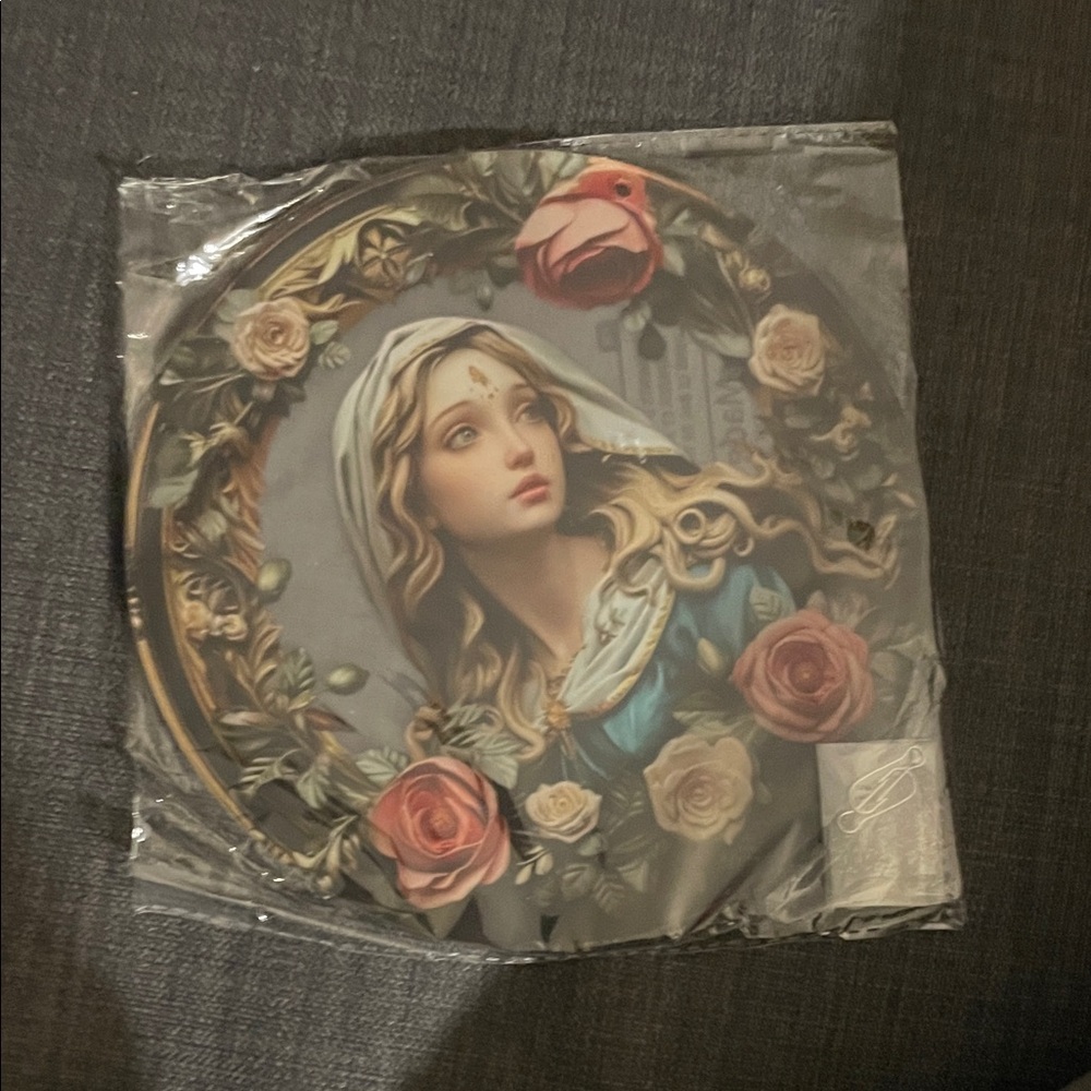Suncatcher with Portrait and Floral Design